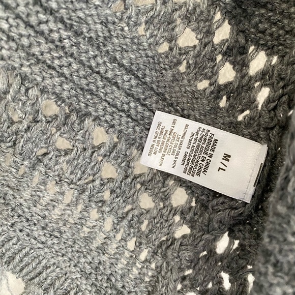 Aéro NWOT • Chunky Knit Tassel Cardigan Sweater - Picture 5 of 11